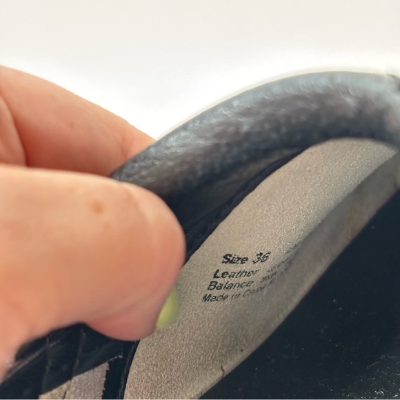 Dansko Snake Skin Print Clogs size 36 - Picture 11 of 12